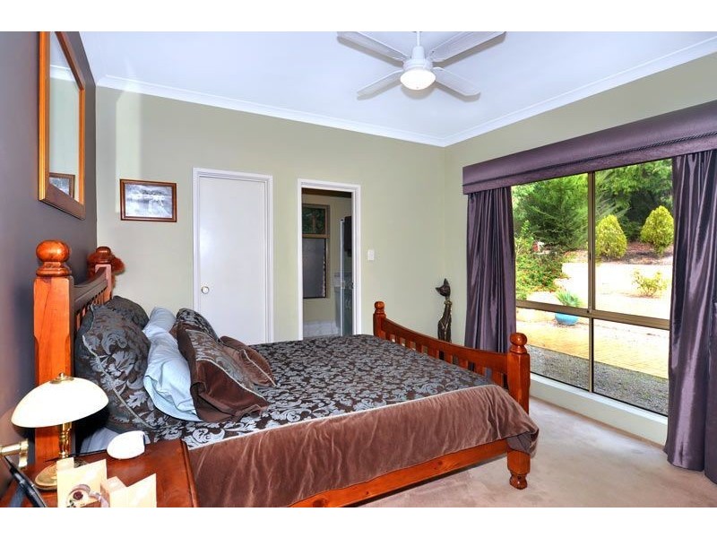 5 Sierra Place, Gelorup WA 6230