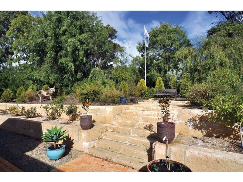 5 Sierra Place, Gelorup WA 6230