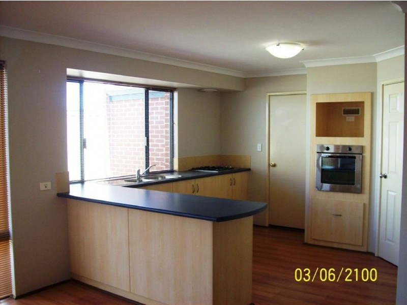 32 Chisholm Road, Dalyellup WA 6230