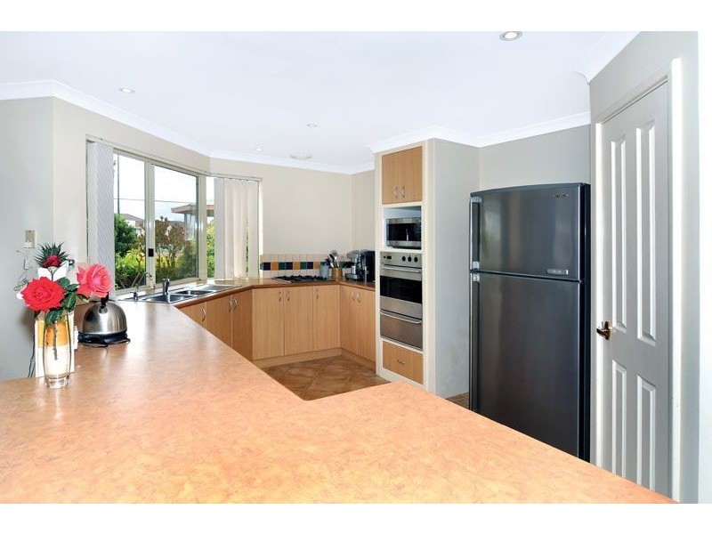 2 Willis Cove, Pelican Point WA 6230