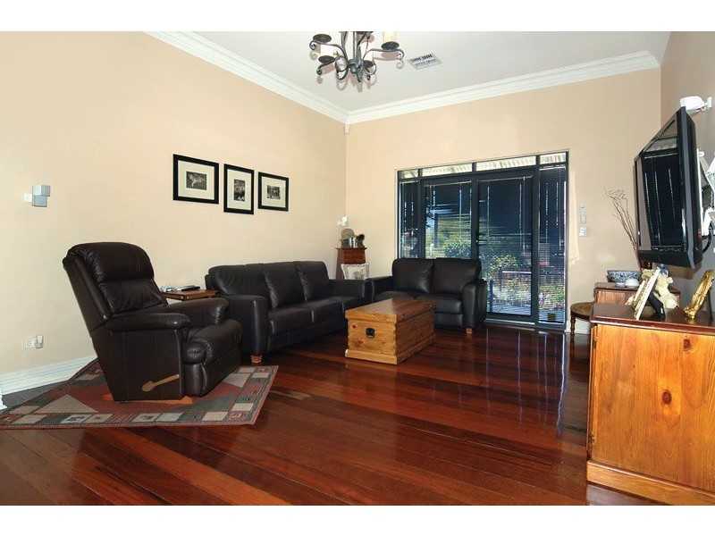 8 Carey Street, Bunbury WA 6230