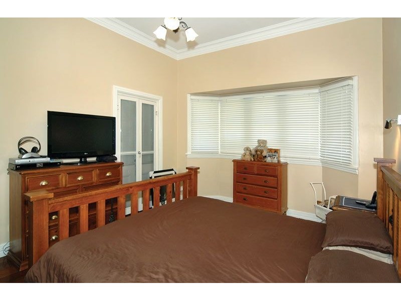 8 Carey Street, Bunbury WA 6230