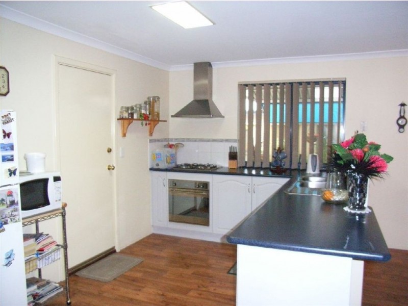 42 Murdoch Crescent, Eaton WA 6232