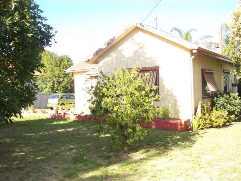 1 Frankel Street, Carey Park WA 6230