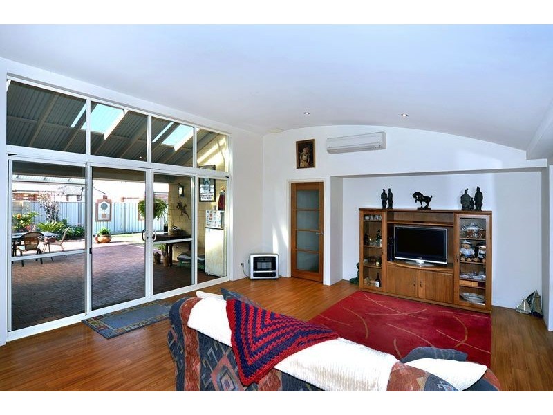 9 Tsavorite Promenade, Australind WA 6233