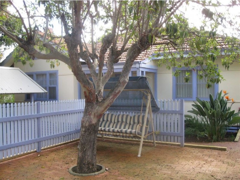 1A Steere Crescent, South Bunbury WA 6230