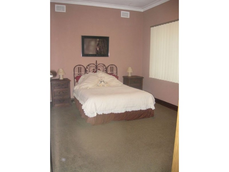 1A Steere Crescent, South Bunbury WA 6230