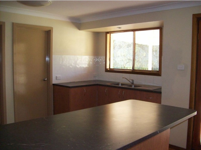 3 Bickerton Place, Bunbury WA 6230