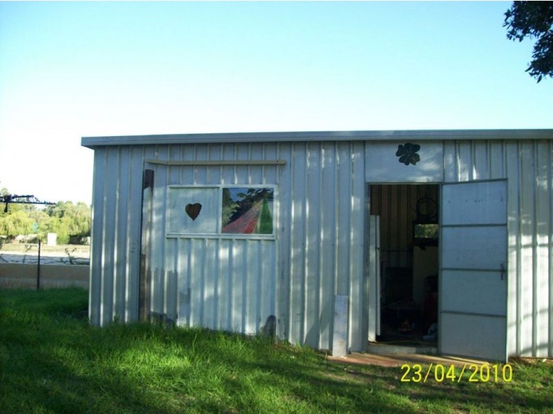 25 Ray St, Boyanup WA 6237