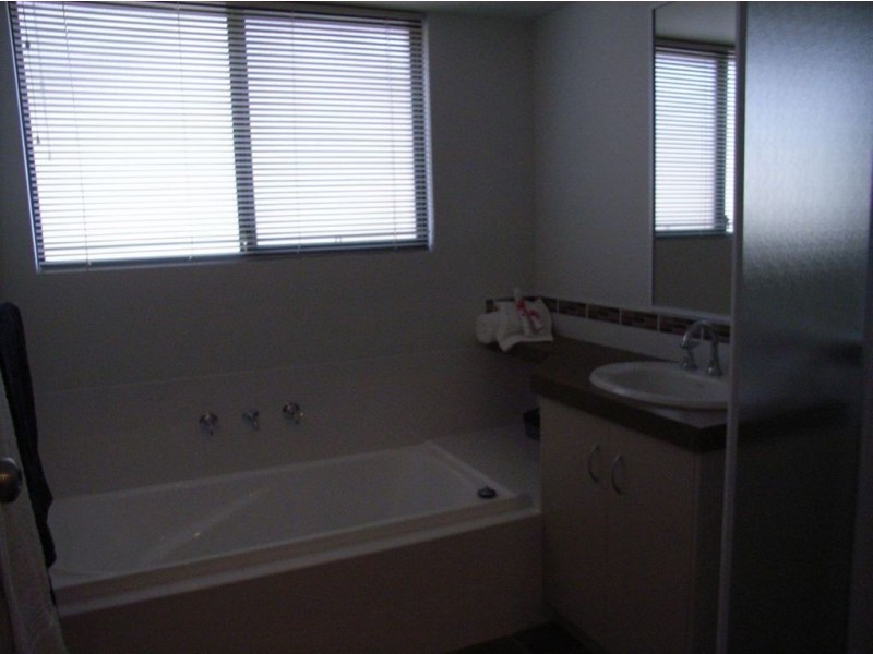 6c Clearys Road, Dardanup WA 6236