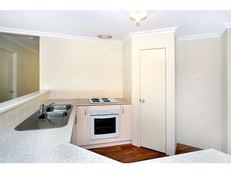 1/12 Bradford Loop, Eaton WA 6232