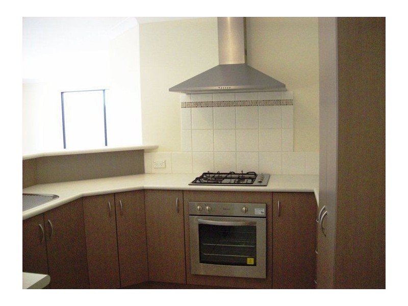 27 Wiroo Loop, Dalyellup WA 6230