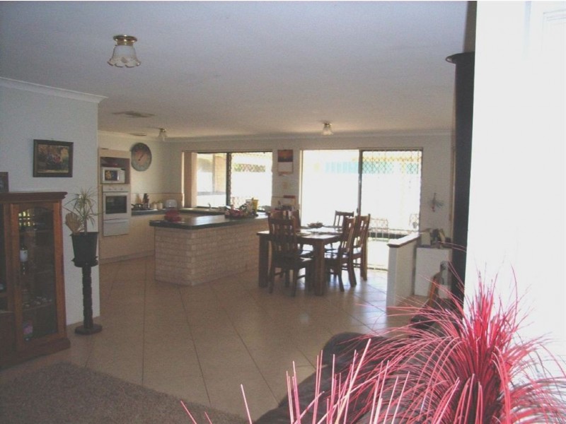 23 Recreation Drive, Eaton WA 6232