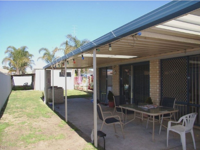 23 Recreation Drive, Eaton WA 6232