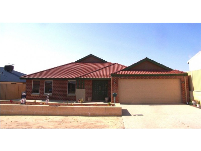 4 Holstein Drive, Eaton WA 6232