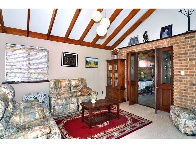 79 Pearce Road, Australind WA 6233