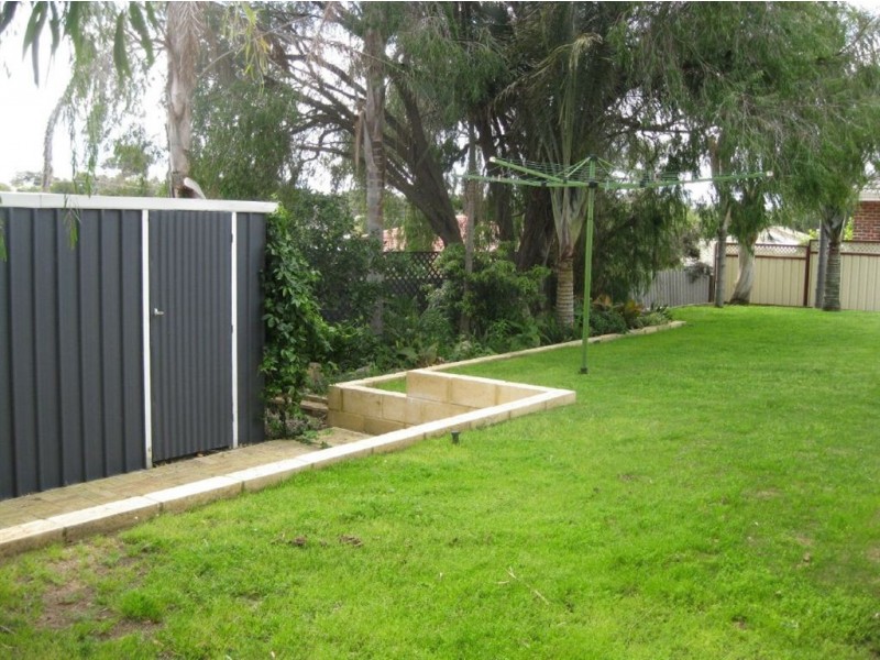 2 Barnes Court, Australind WA 6233