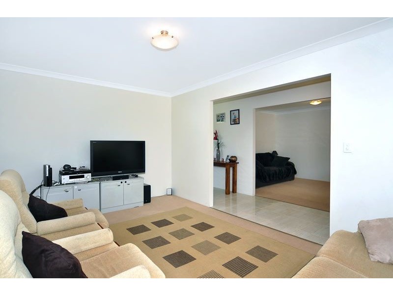 12 Gibson Terrace, Burekup WA 6227