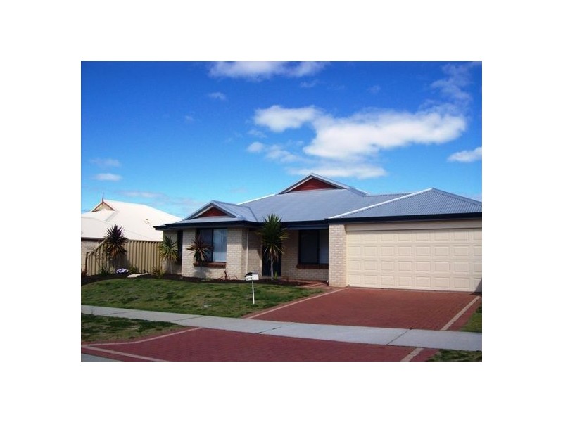 47 Walton Approach, Dalyellup WA 6230