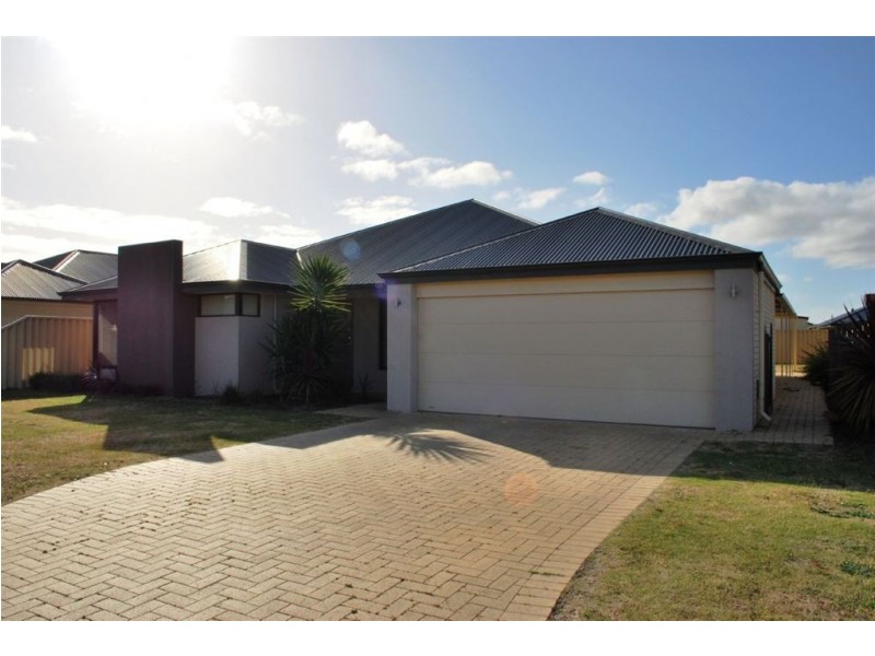 5 Hotham, Millbridge WA 6232