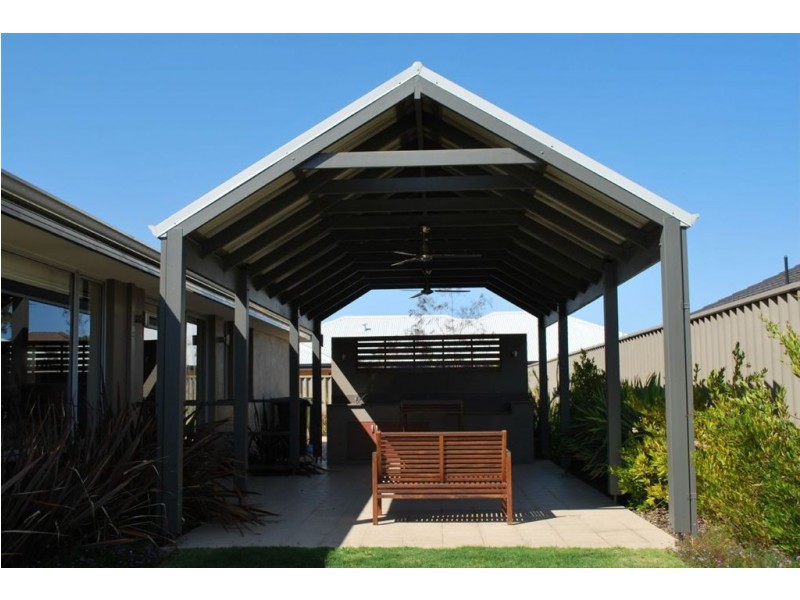 2 Kambany Approach, Dalyellup WA 6230