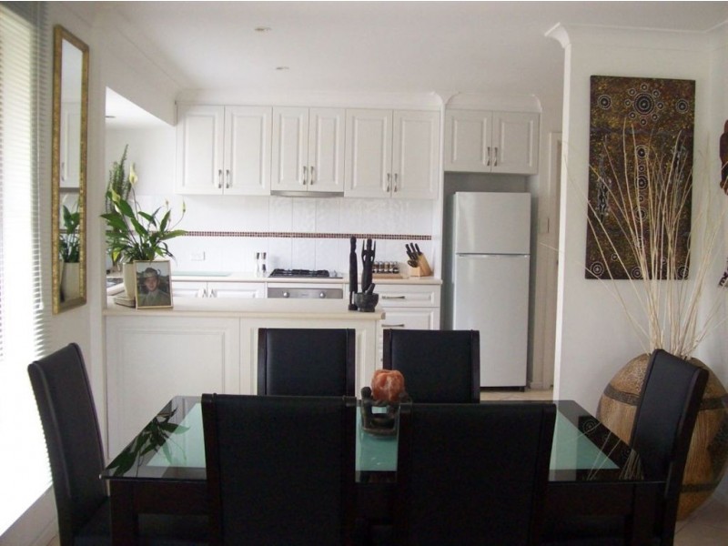 14 Roscommon Place, Withers WA 6230