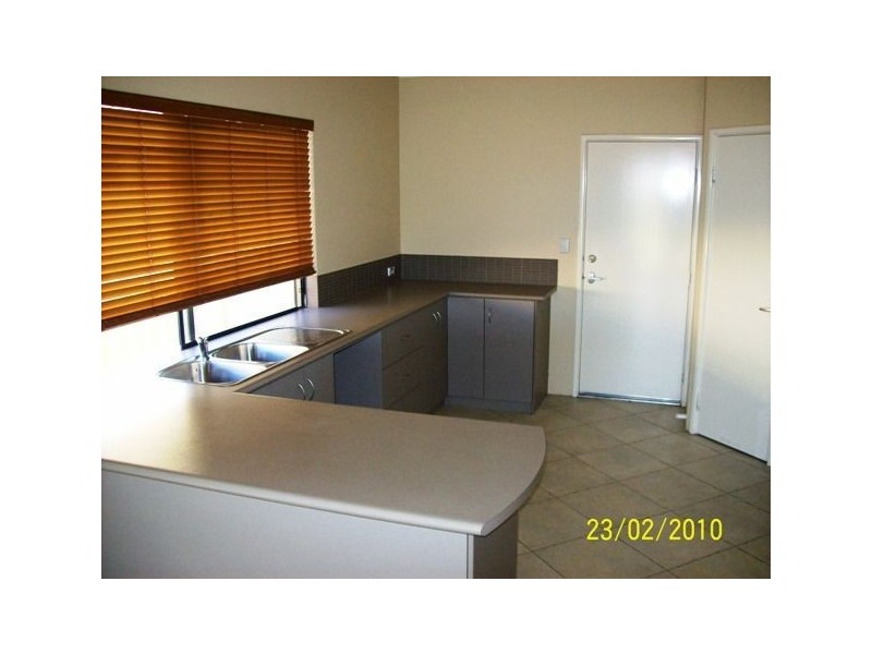 30 Peppermint Blvd, College Grove WA 6230