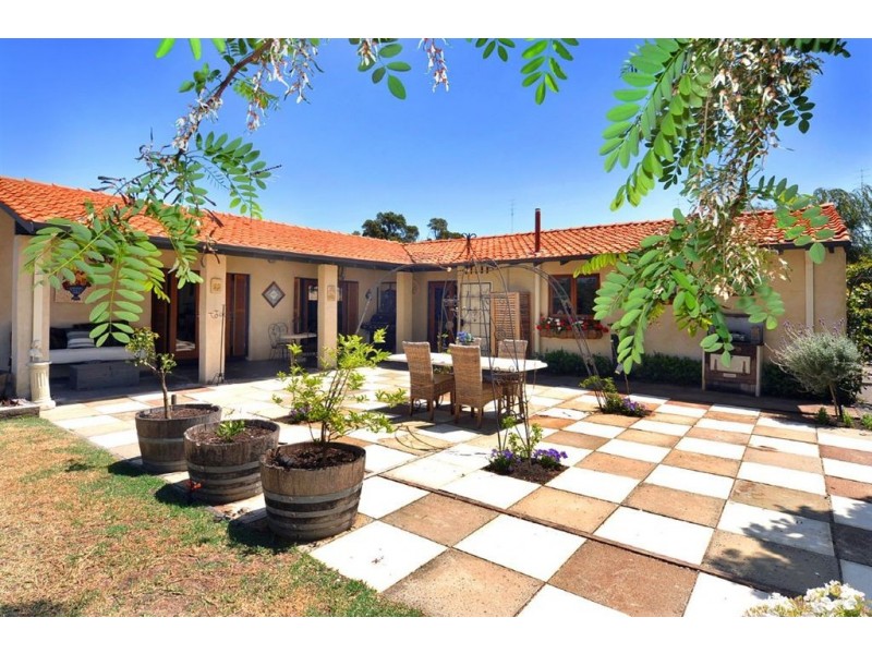 3 Sturt Street, South Bunbury WA 6230