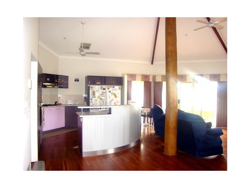 6 Sapphire Brace, Australind WA 6233