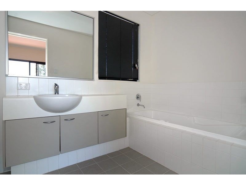 7/18 Bonnefoi Boulevard, Bunbury WA 6230