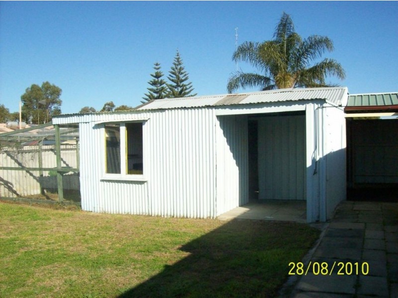 73 devonshire st, Withers WA 6230