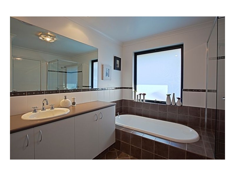 29 Daablone Vista, Dalyellup WA 6230
