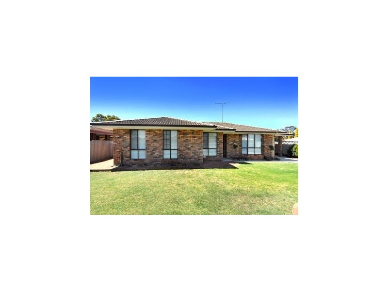 33 Perkins Avenue, East Bunbury WA 6230