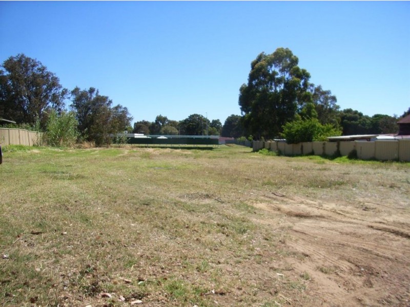 13 Beela Road, Brunswick WA 6224