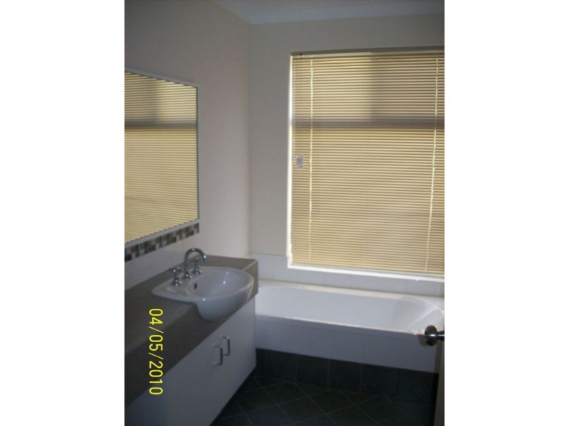 1/21 Minninup Rd, South Bunbury WA 6230