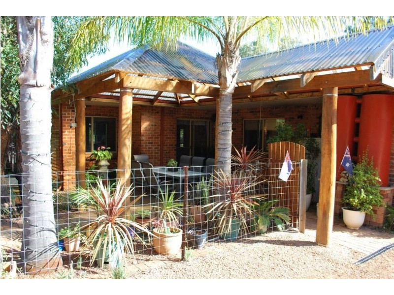 57 Australind Rd, Leschenault WA 6233