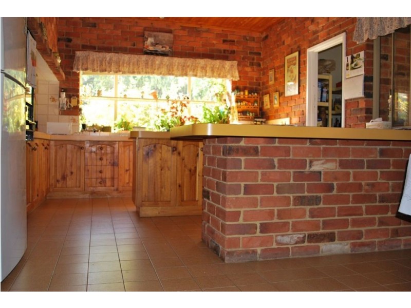 57 Australind Rd, Leschenault WA 6233