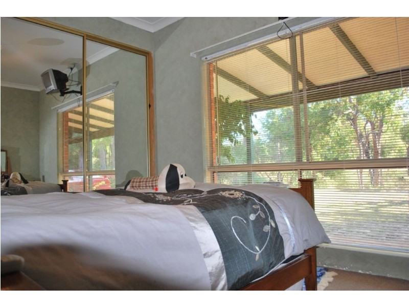 57 Australind Rd, Leschenault WA 6233