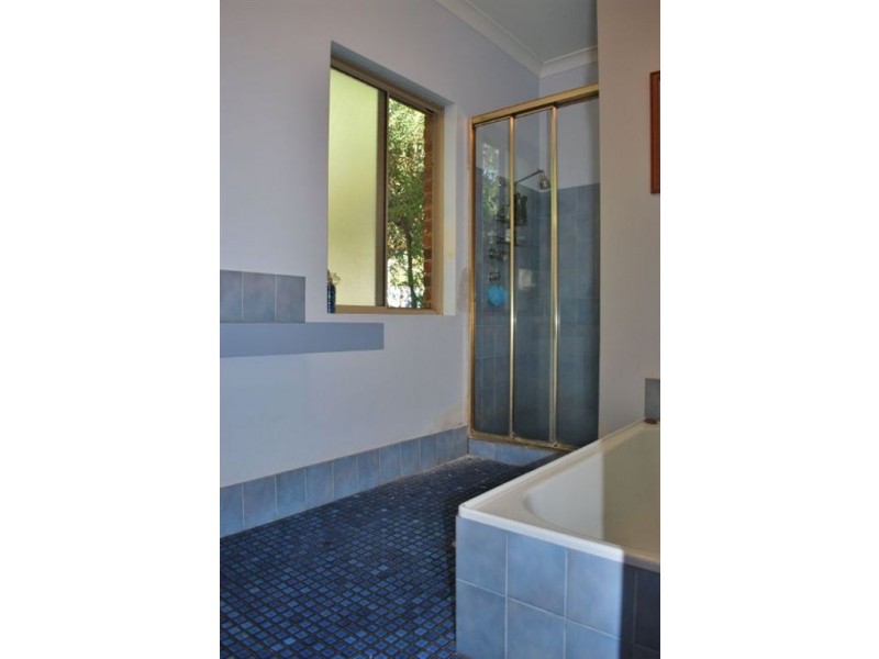 57 Australind Rd, Leschenault WA 6233