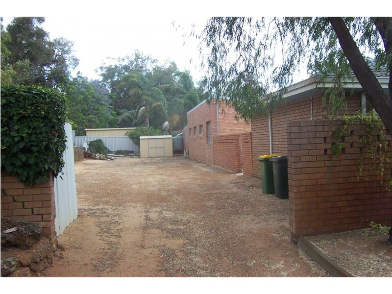 40 Eastwell rd, Australind WA 6233