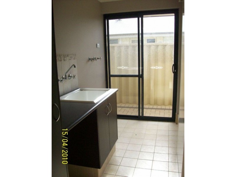 30 Peppermint Dr, College Grove WA 6230