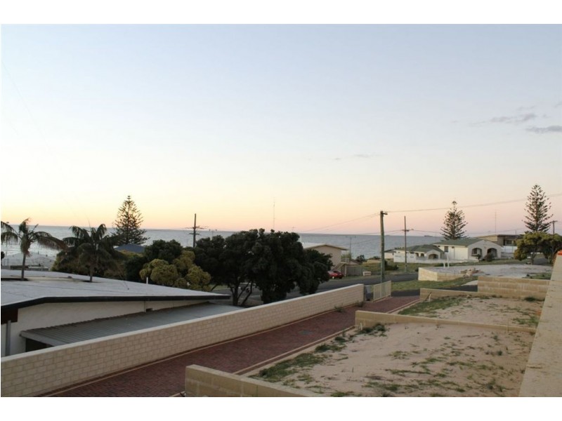 1C/D Harrison Place, Bunbury WA 6230