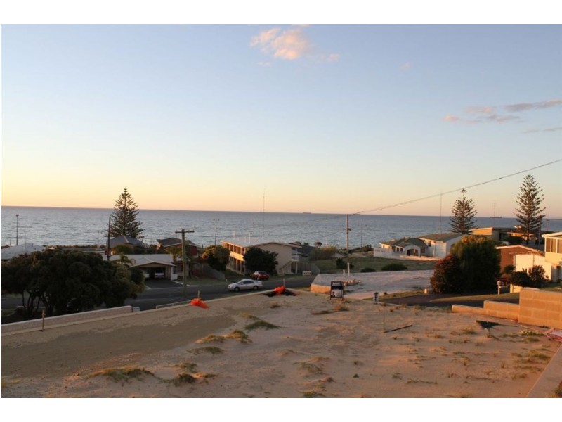 1C/D Harrison Place, Bunbury WA 6230