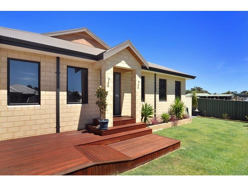 16 Jubilee Rd, Glen Iris WA 6230