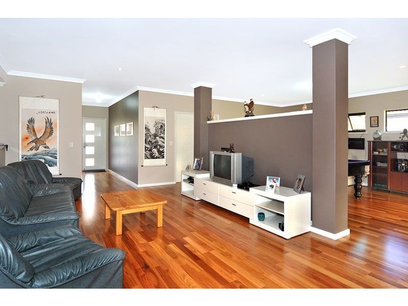 16 Jubilee Rd, Glen Iris WA 6230