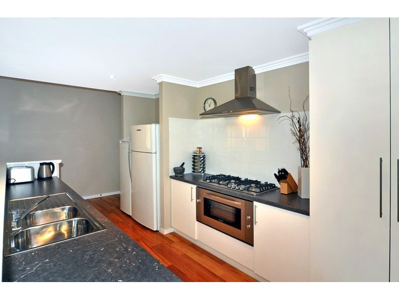 16 Jubilee Rd, Glen Iris WA 6230