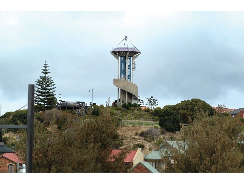 25/18-24 Bonnefoi Blvd, Bunbury WA 6230