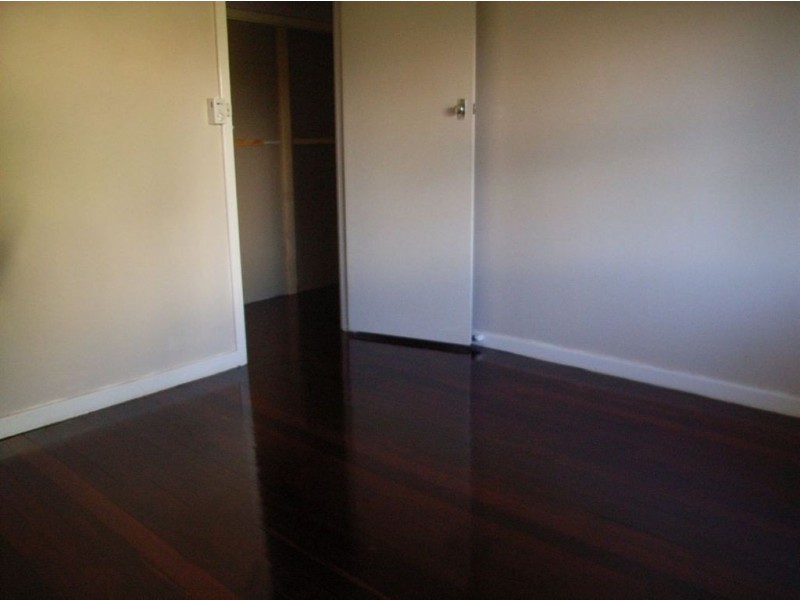 6 Island Queen Street, Withers WA 6230