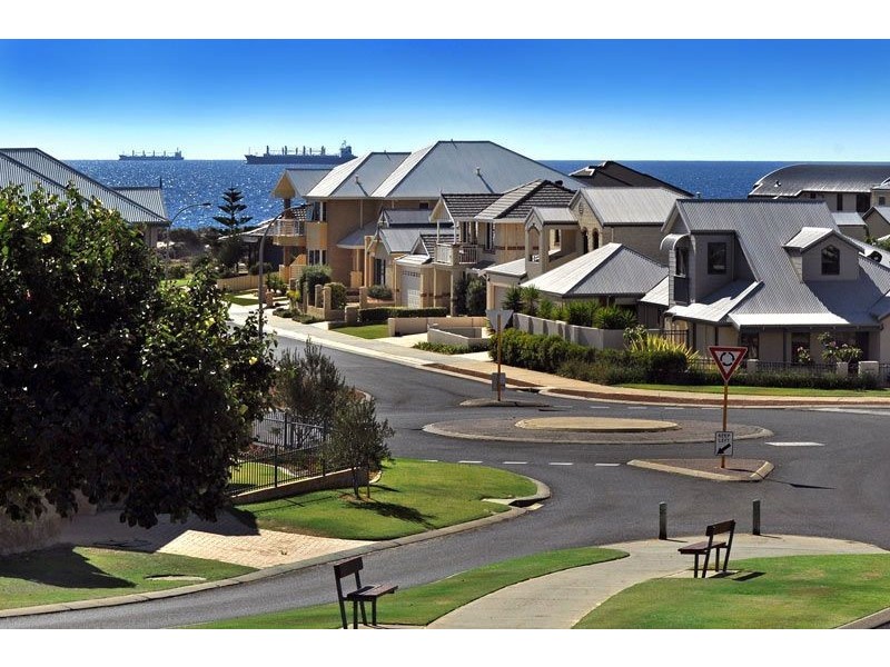 1/2 Haydock Street, Bunbury WA 6230