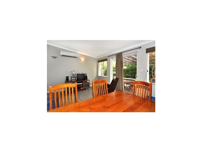 16 Charles Street, Bunbury WA 6230